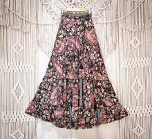 Cargar imagen en el visor de la galería, Pollera Boho Black (S-M)
