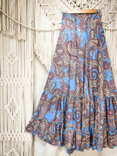 Cargar imagen en el visor de la galería, Pollera Boho Azul Cielo (S-M)
