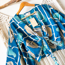 Cargar imagen en el visor de la galería, Top Kimono Luz
