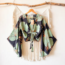 Cargar imagen en el visor de la galería, Top Kimono Asia

