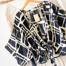 Cargar imagen en el visor de la galería, Top Mumbai Black Gold
