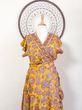 Cargar imagen en el visor de la galería, Vestido Tiana Garden (SM)
