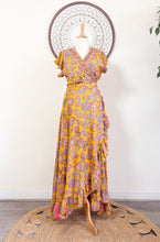 Cargar imagen en el visor de la galería, Vestido Tiana Garden (SM)
