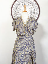 Cargar imagen en el visor de la galería, Vestido Tiana Gray (S-M)
