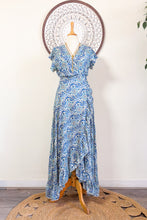 Cargar imagen en el visor de la galería, Vestido Tiana Ondas (S-M)
