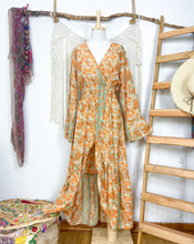 Cargar imagen en el visor de la galería, Vestido Gipsy Verde Flor (M-L)
