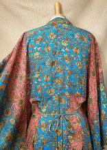 Cargar imagen en el visor de la galería, Kaftan Cielo Pink (S-M)

