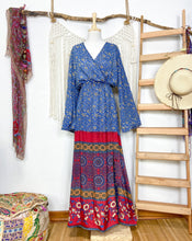 Cargar imagen en el visor de la galería, Vestido Imperio Azul Flor (S-M)
