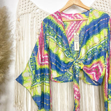 Cargar imagen en el visor de la galería, Top Kimono Fluor (estándar)
