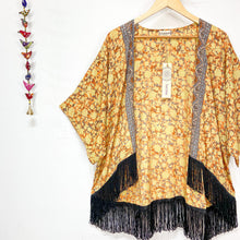 Cargar imagen en el visor de la galería, Kimono Flecos Hojas (estándar)
