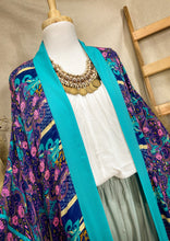Cargar imagen en el visor de la galería, Kimono Largo Fucsia (L-XL)
