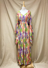 Cargar imagen en el visor de la galería, Kaftan Margarita Colores (M-L)
