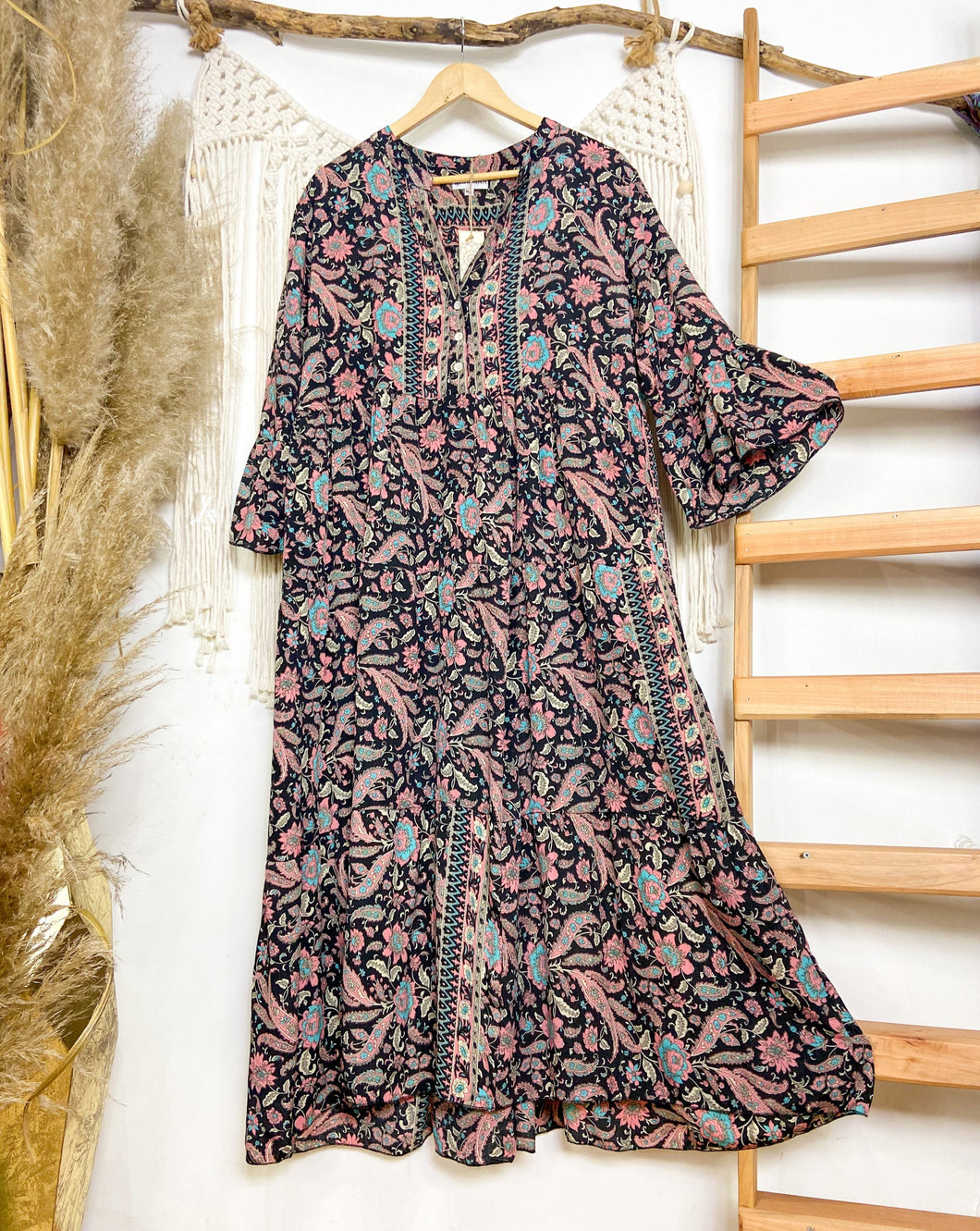 Vestido Eva Flor Negro (M-L)