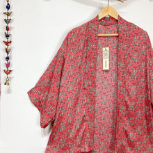 Cargar imagen en el visor de la galería, Kimono Margarita Flor (estándar)
