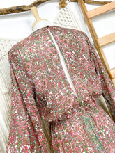 Cargar imagen en el visor de la galería, Vestido Imperio Rosa Flor (S-M)
