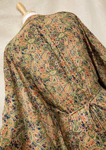 Cargar imagen en el visor de la galería, Kaftan Cielo Mehendi (S-M)
