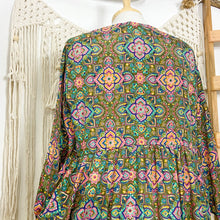 Cargar imagen en el visor de la galería, Vestido Aires Verde Gold (S-M)
