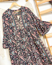 Cargar imagen en el visor de la galería, Vestido Eva Flor Negro (M-L)
