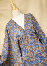 Cargar imagen en el visor de la galería, Kaftan Cielo Azul (M-L)
