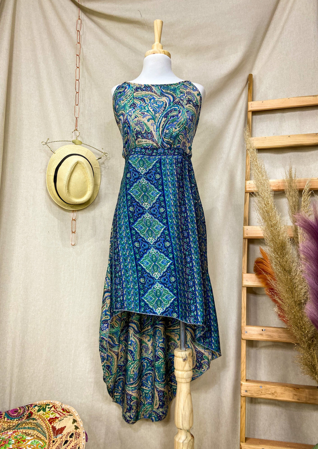 Vestido Asimétrico Azul (M-L)