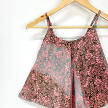 Cargar imagen en el visor de la galería, Top Alba Rosa Gris (XS)
