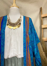 Cargar imagen en el visor de la galería, Kimono Largo Calipso Azul (S-L)
