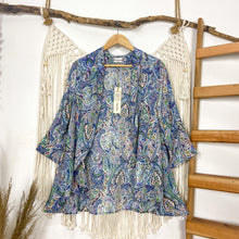 Cargar imagen en el visor de la galería, Kimono Blazer Azulado (S-M)
