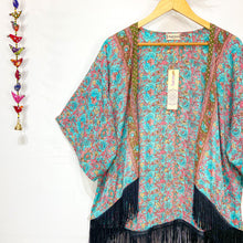 Cargar imagen en el visor de la galería, Kimono Flecos Calipso (estándar)
