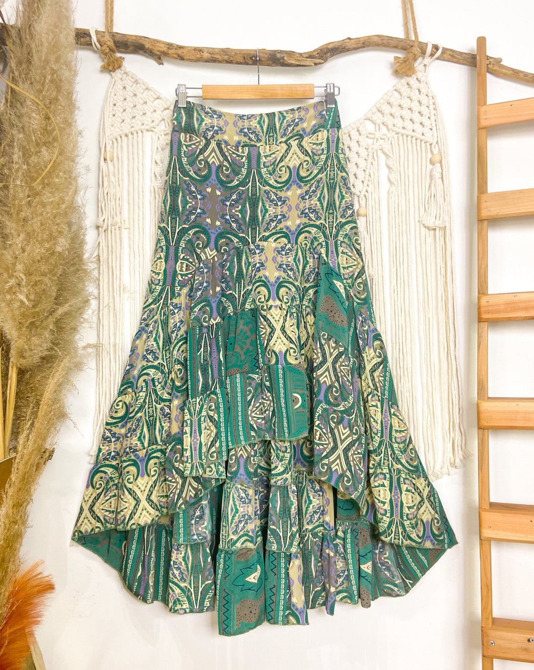 Faldita Asimetrica Light Green (M-L)