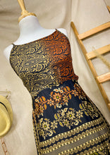 Cargar imagen en el visor de la galería, Vestido Asimétrico Mehendi Negro (S-M)
